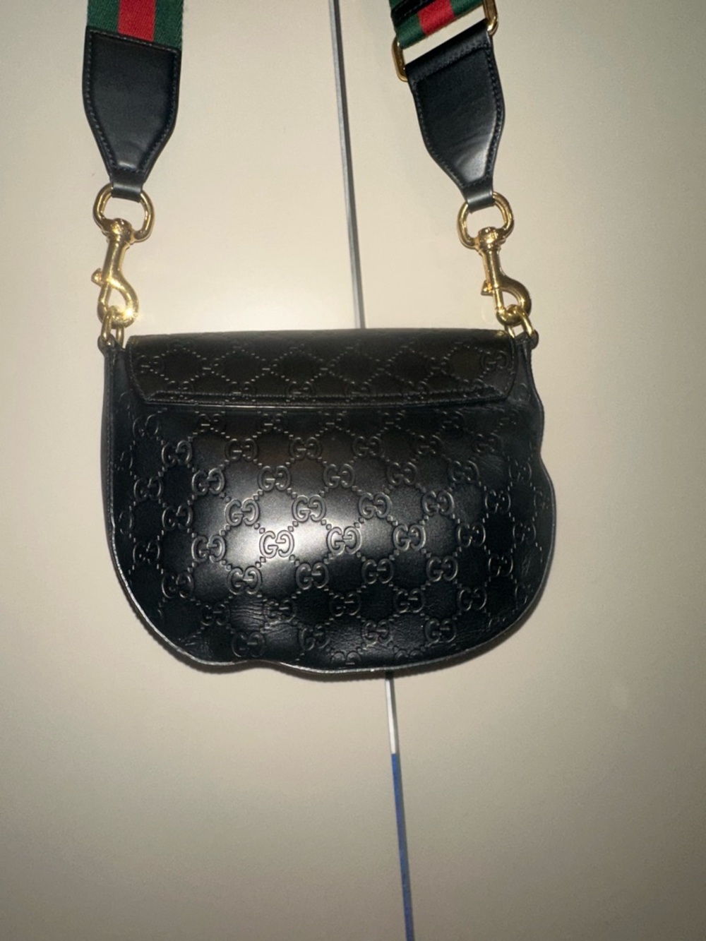 Gucci Black Guccissima Padlock Messenger Bag - Picture 5 of 10